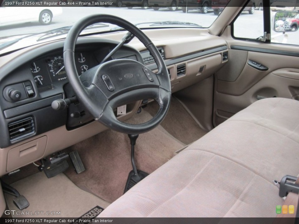 Prairie Tan Interior Photo for the 1997 Ford F250 XLT Regular Cab 4x4 #51187245