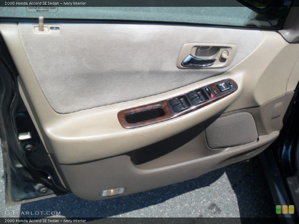 Ivory Interior Door Panel for the 2000 Honda Accord SE Sedan #51187956