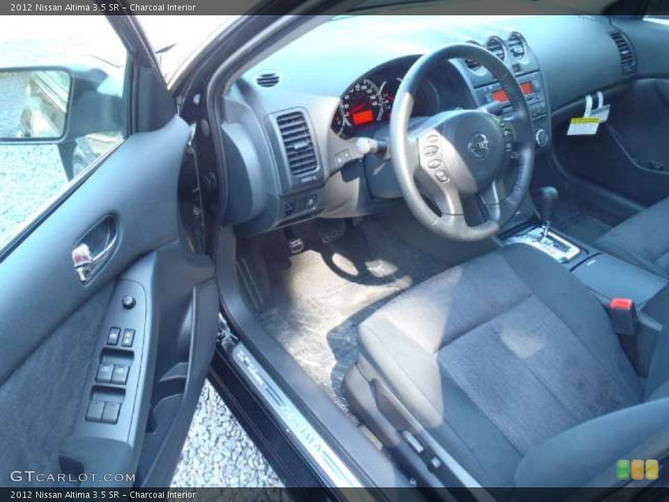 Charcoal Interior Photo for the 2012 Nissan Altima 3.5 SR #51190786