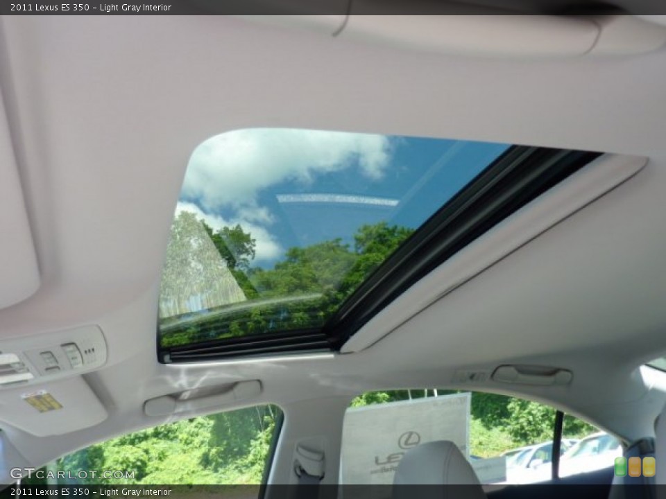 Light Gray Interior Sunroof for the 2011 Lexus ES 350 #51191575