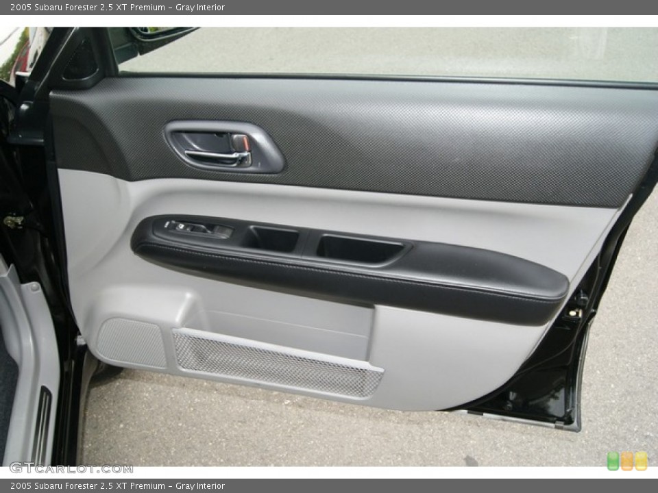 Gray Interior Door Panel for the 2005 Subaru Forester 2.5 XT Premium #51200489