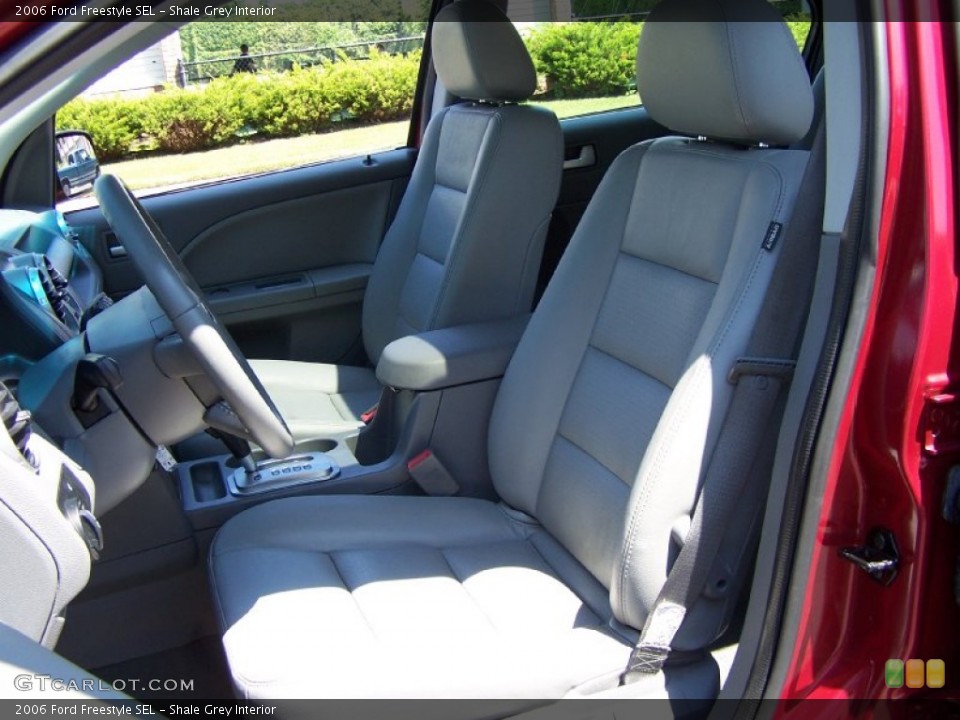 Shale Grey Interior Photo for the 2006 Ford Freestyle SEL #51216344