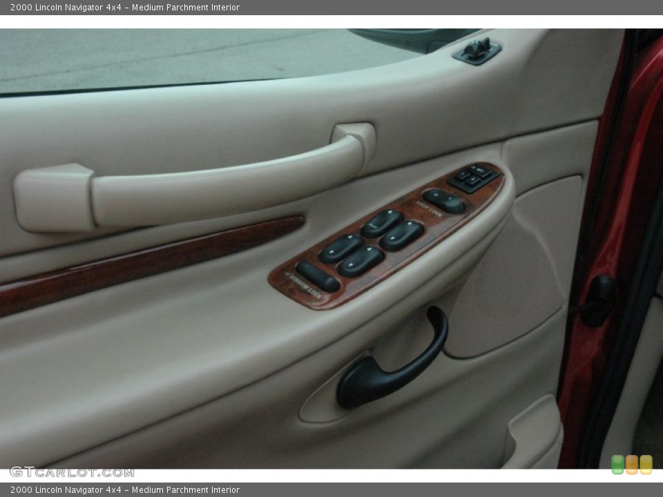 Medium Parchment Interior Controls for the 2000 Lincoln Navigator 4x4 #51216626