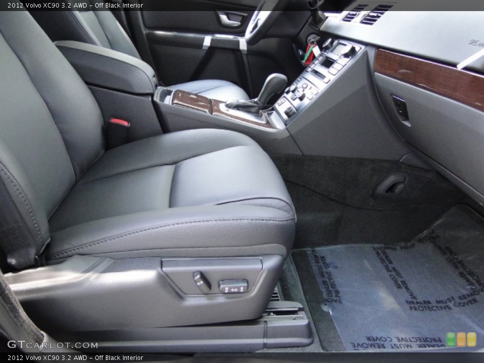 Off Black Interior Controls for the 2012 Volvo XC90 3.2 AWD #51219890