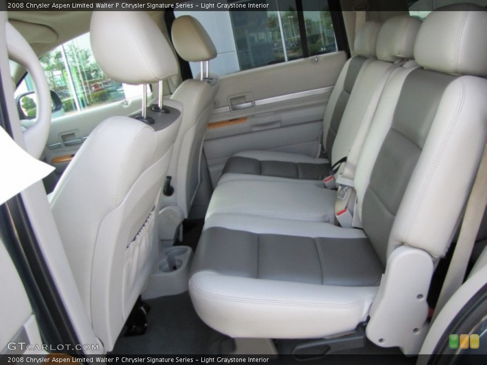 Light Graystone Interior Photo for the 2008 Chrysler Aspen Limited Walter P Chrysler Signature Series #51222089