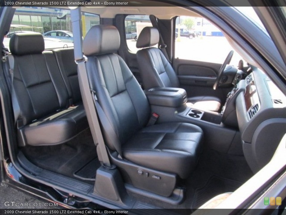 Ebony Interior Photo for the 2009 Chevrolet Silverado 1500 LTZ Extended Cab 4x4 #51222542