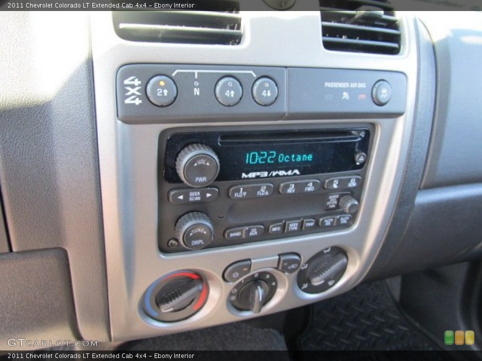 Ebony Interior Controls for the 2011 Chevrolet Colorado LT Extended Cab 4x4 #51223502