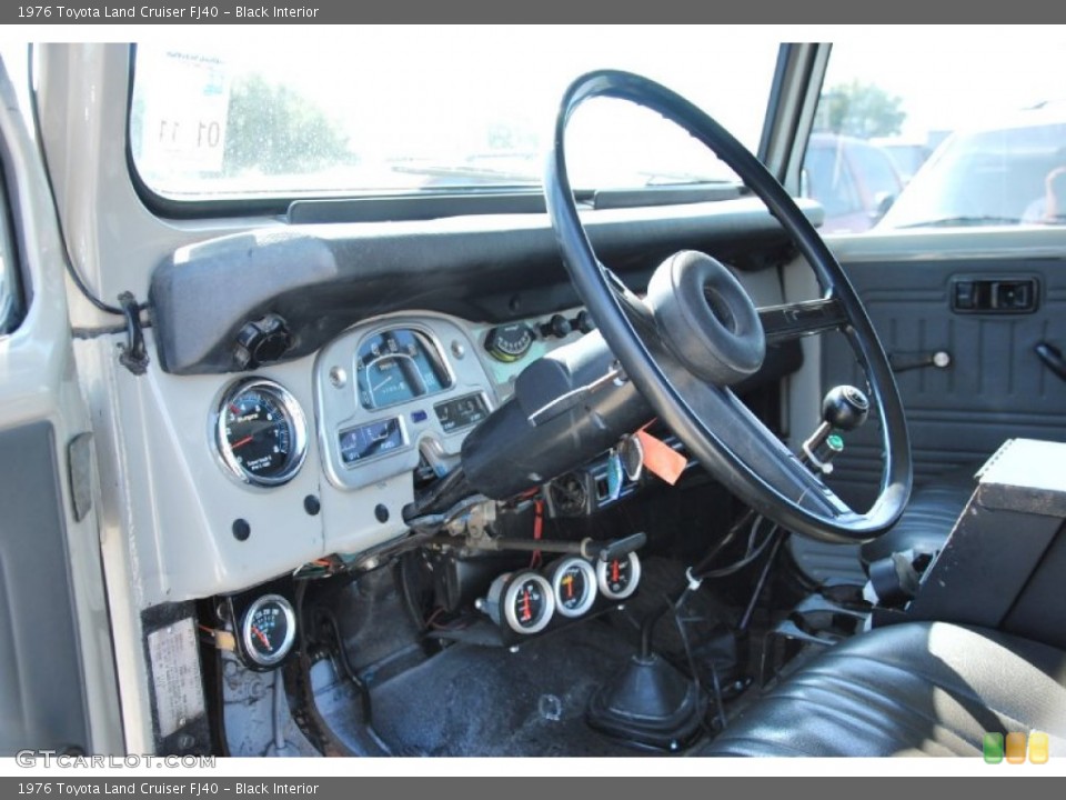 Black Interior Photo for the 1976 Toyota Land Cruiser FJ40 #51232580