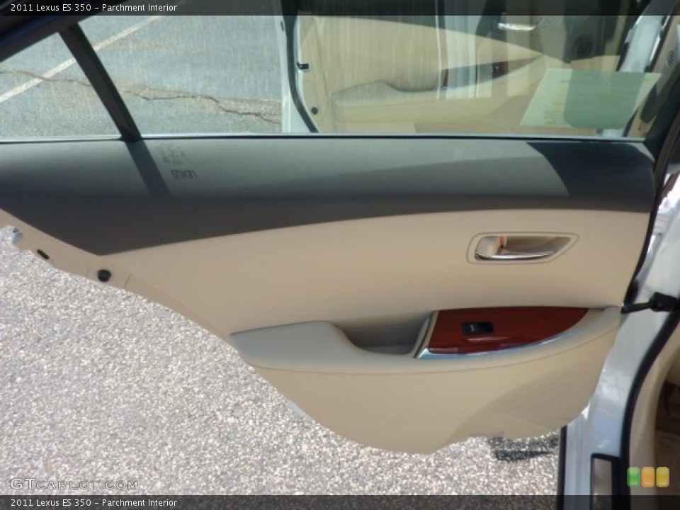 Parchment Interior Door Panel for the 2011 Lexus ES 350 #51237557