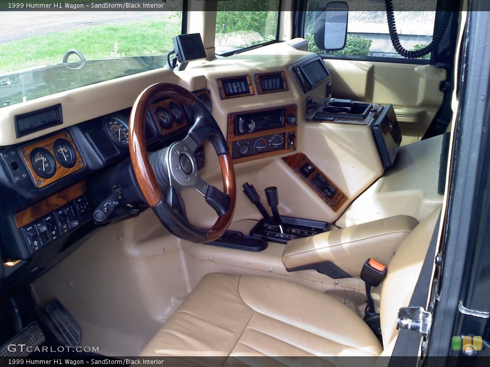 SandStorm/Black Interior Photo for the 1999 Hummer H1 Wagon #51239075