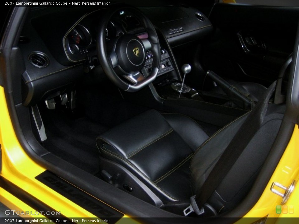 Nero Perseus Interior Photo for the 2007 Lamborghini Gallardo Coupe #51244654