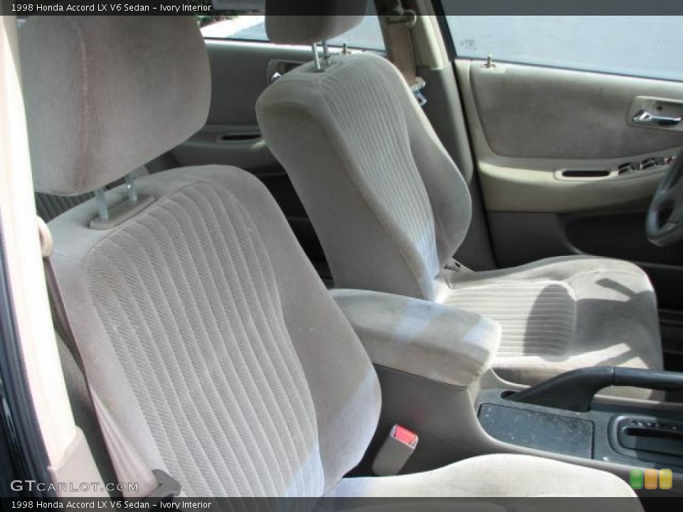Ivory Interior Photo for the 1998 Honda Accord LX V6 Sedan #51253598