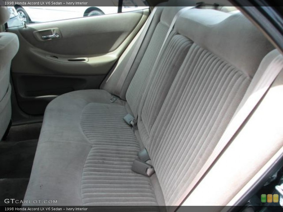 Ivory Interior Photo for the 1998 Honda Accord LX V6 Sedan #51253613