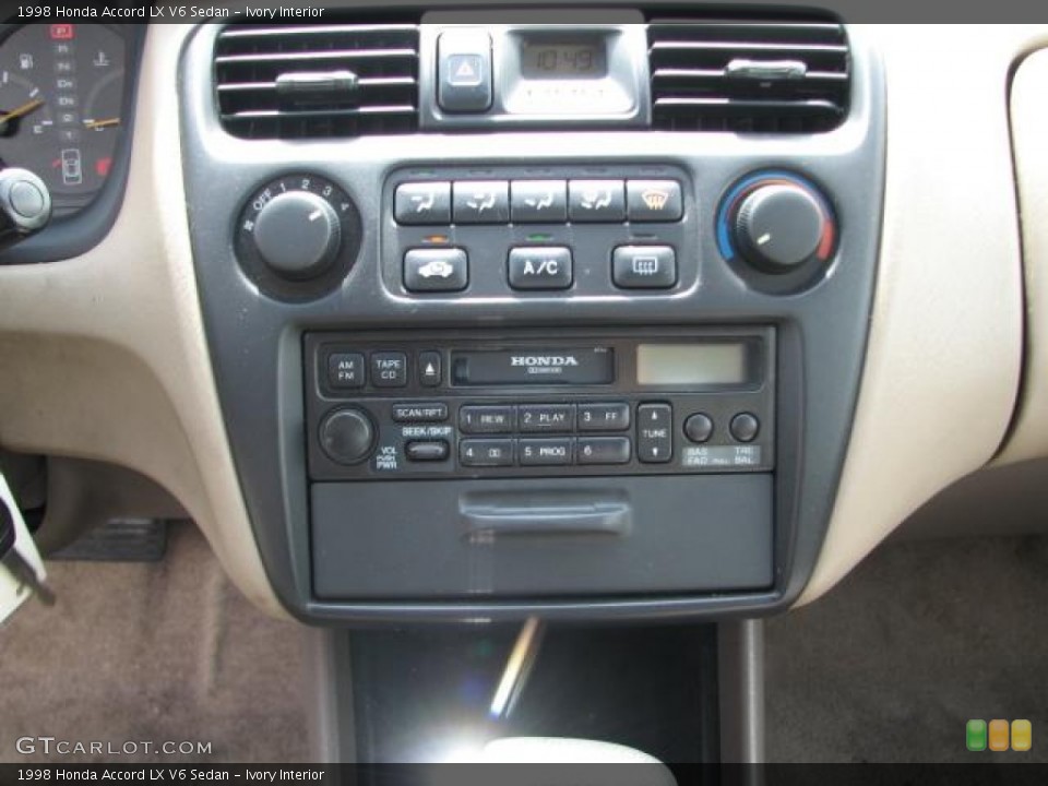 Ivory Interior Controls for the 1998 Honda Accord LX V6 Sedan #51253652