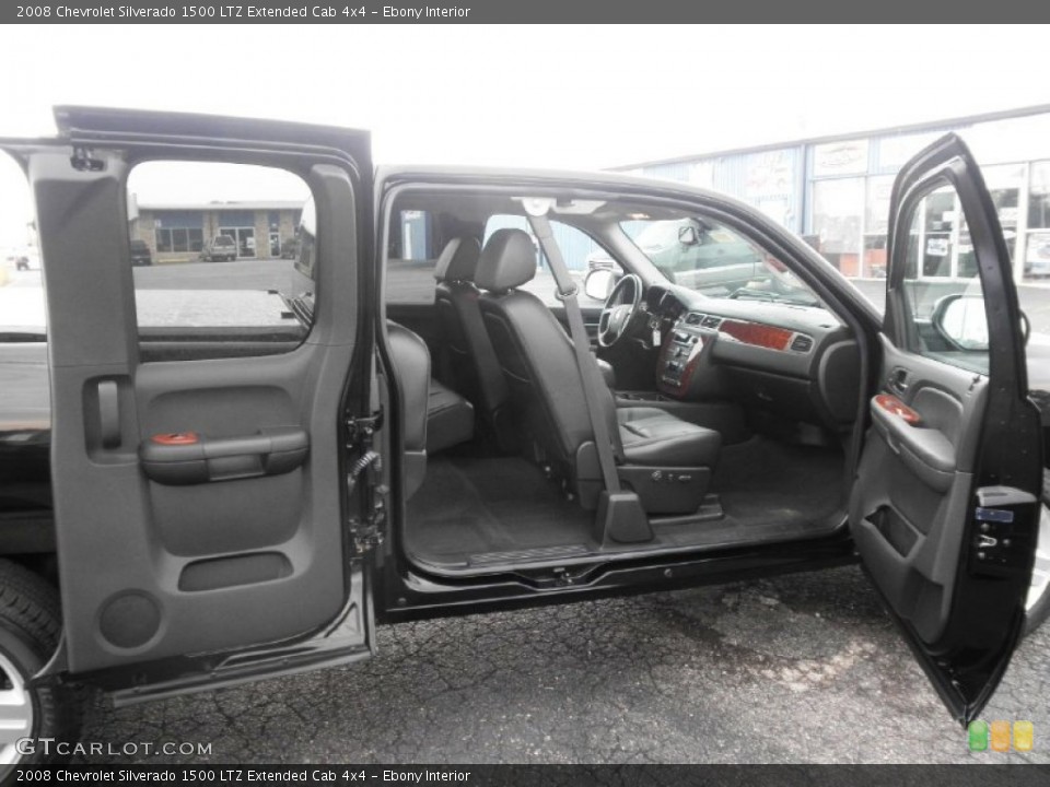 Ebony Interior Photo for the 2008 Chevrolet Silverado 1500 LTZ Extended Cab 4x4 #51254765