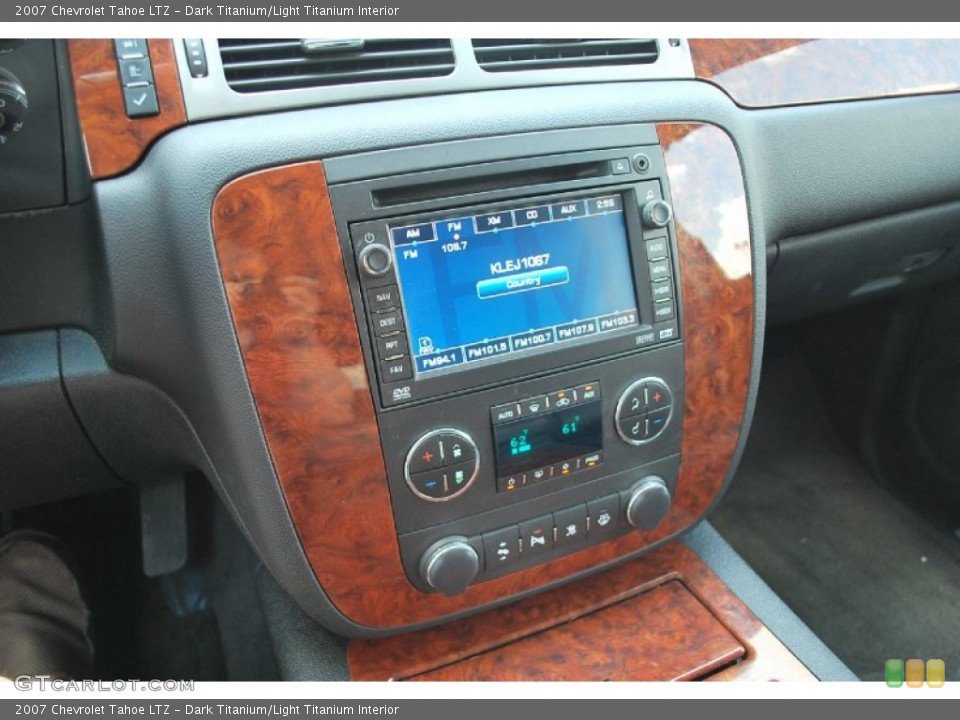 Dark Titanium/Light Titanium Interior Controls for the 2007 Chevrolet Tahoe LTZ #51256265