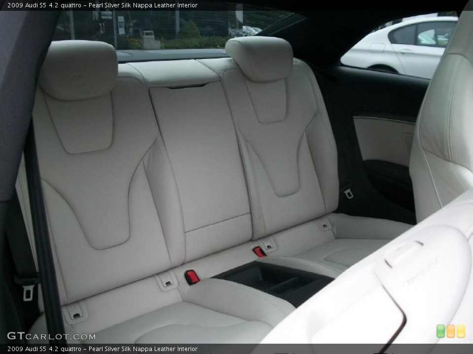 Pearl Silver Silk Nappa Leather Interior Photo for the 2009 Audi S5 4.2 quattro #51264404