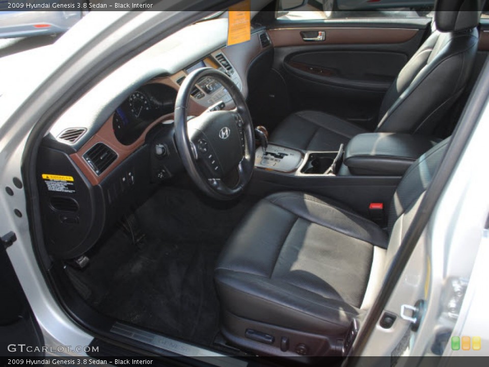 Black Interior Photo for the 2009 Hyundai Genesis 3.8 Sedan #51277784