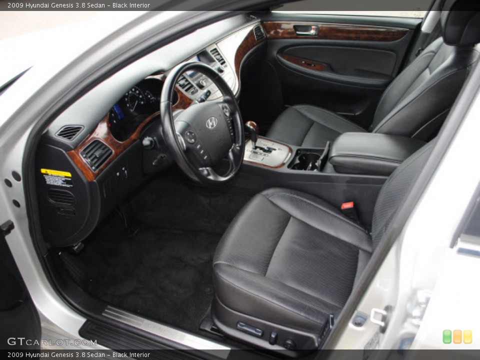 Black Interior Photo for the 2009 Hyundai Genesis 3.8 Sedan #51278380