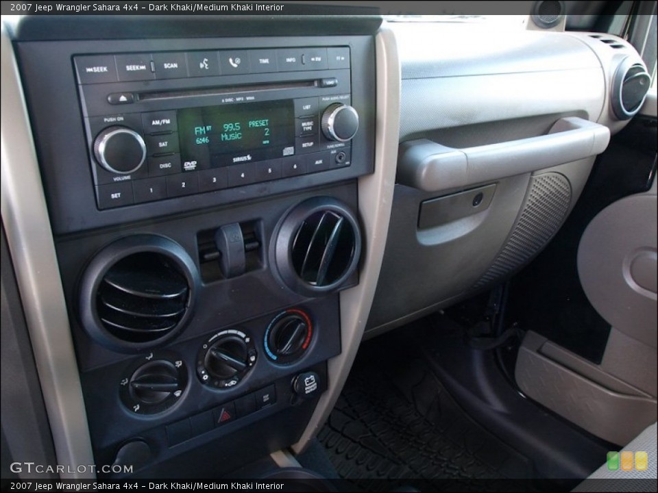 Dark Khaki/Medium Khaki Interior Controls for the 2007 Jeep Wrangler Sahara 4x4 #51279223
