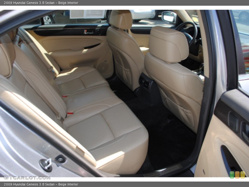 Beige Interior Photo for the 2009 Hyundai Genesis 3.8 Sedan #51282628