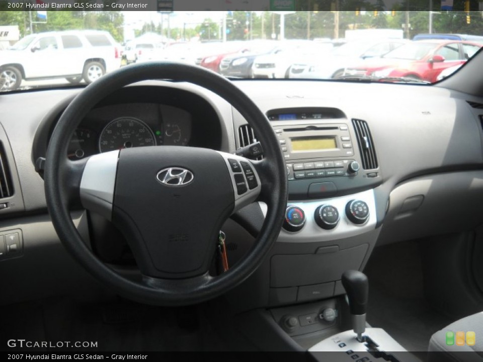Gray Interior Dashboard for the 2007 Hyundai Elantra GLS Sedan #51283414