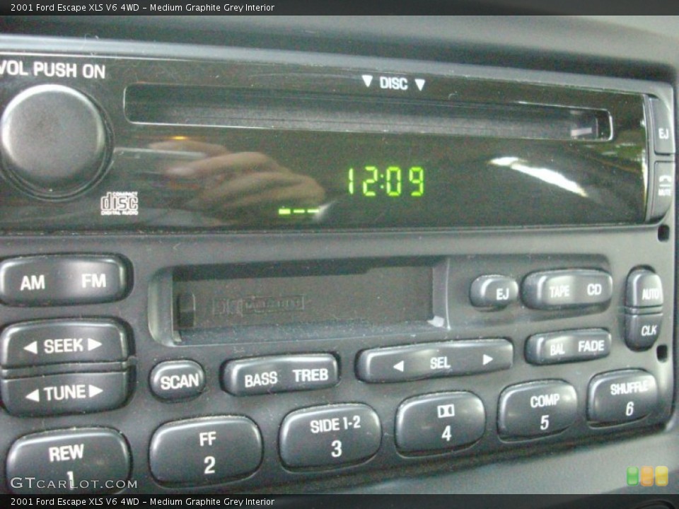 Medium Graphite Grey Interior Controls for the 2001 Ford Escape XLS V6 4WD #51293965