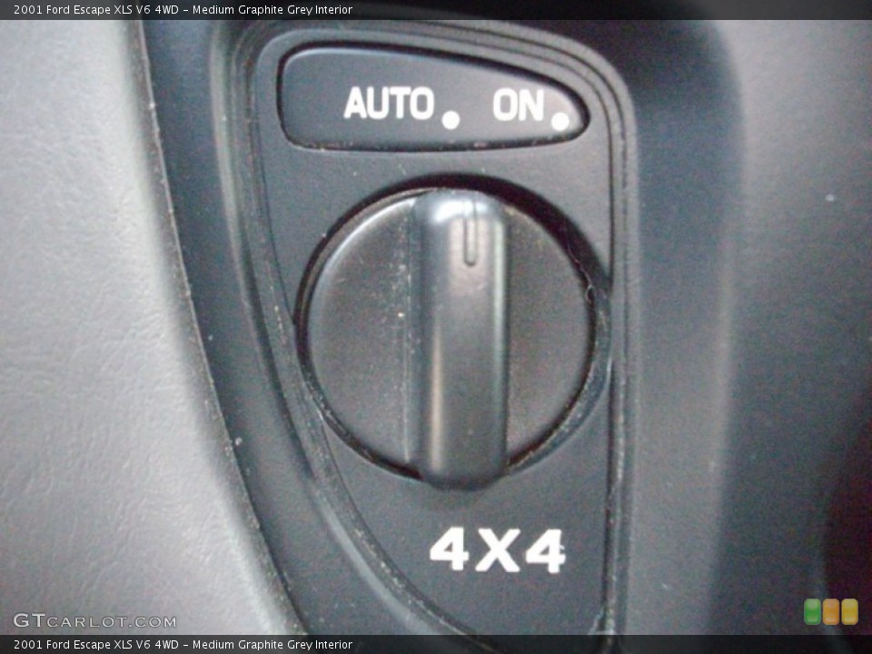 Medium Graphite Grey Interior Controls for the 2001 Ford Escape XLS V6 4WD #51293998