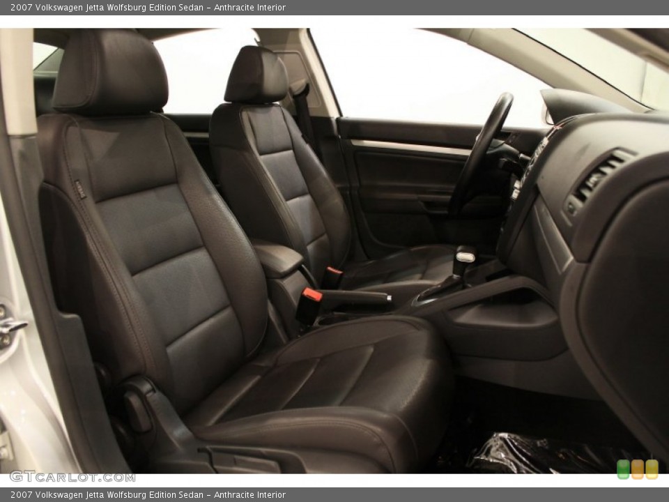 Anthracite Interior Photo for the 2007 Volkswagen Jetta Wolfsburg Edition Sedan #51296758