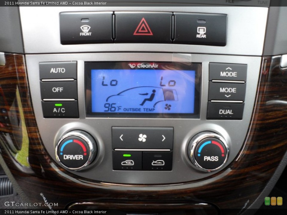 Cocoa Black Interior Controls for the 2011 Hyundai Santa Fe Limited AWD #51311329