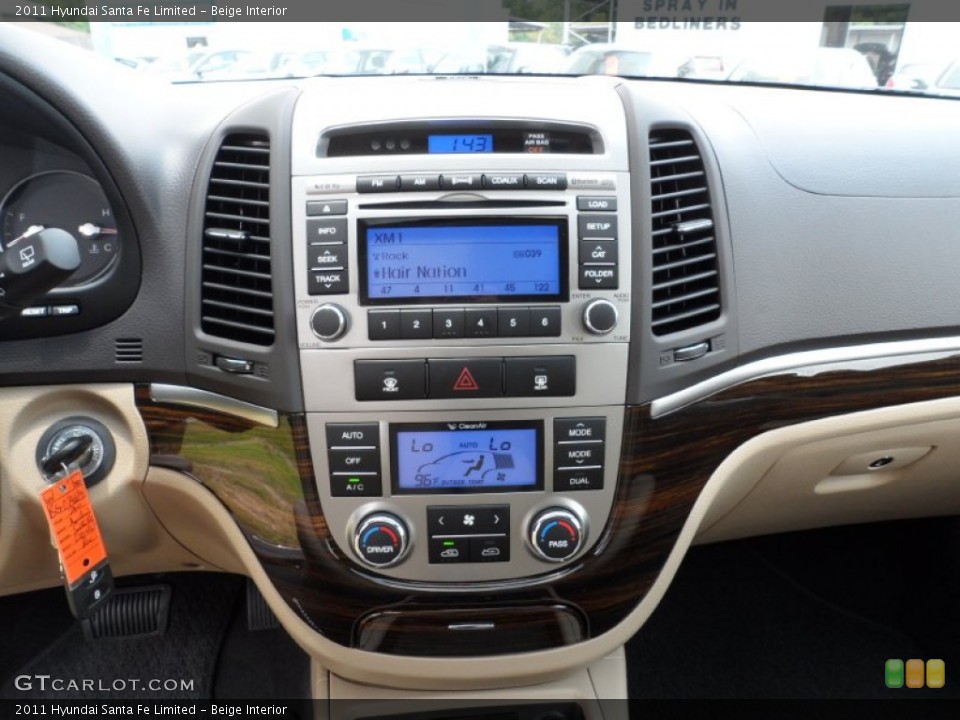 Beige Interior Controls for the 2011 Hyundai Santa Fe Limited #51311893