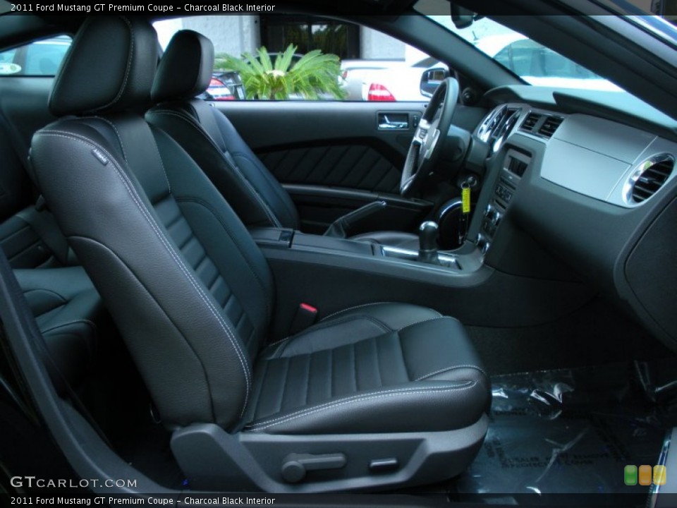 Charcoal Black Interior Photo for the 2011 Ford Mustang GT Premium Coupe #51312865