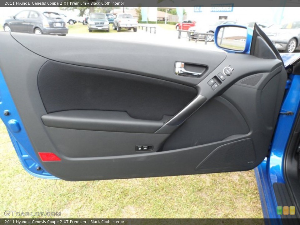 Black Cloth Interior Door Panel for the 2011 Hyundai Genesis Coupe 2.0T Premium #51318457