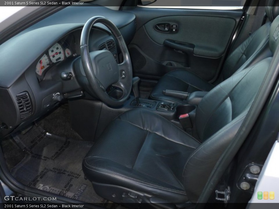 Black Interior Photo for the 2001 Saturn S Series SL2 Sedan #51319618