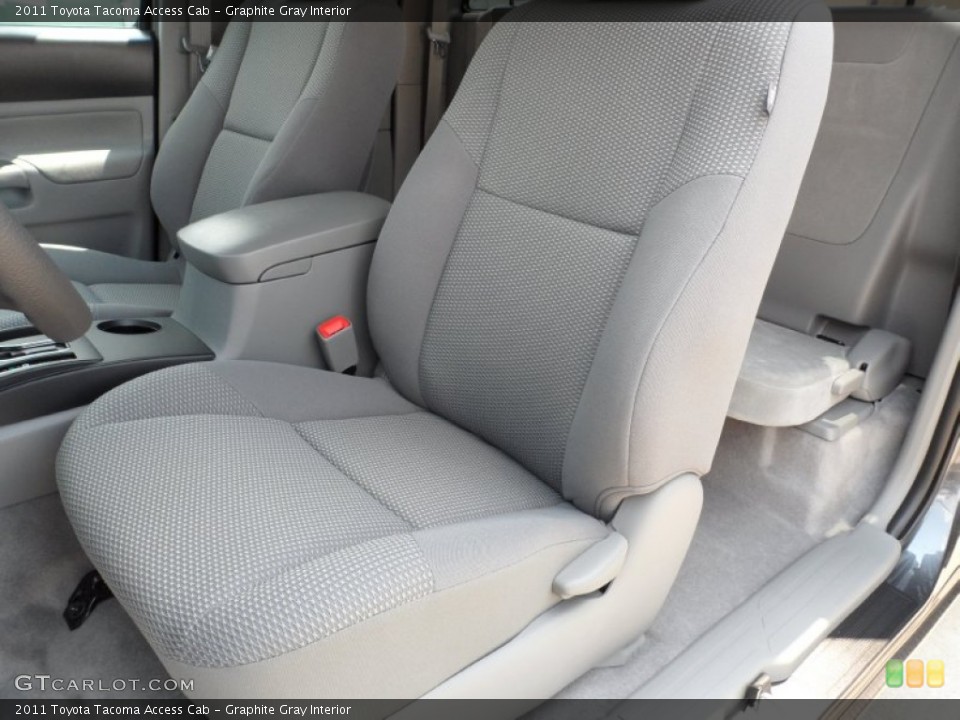 Graphite Gray Interior Photo for the 2011 Toyota Tacoma Access Cab #51320662