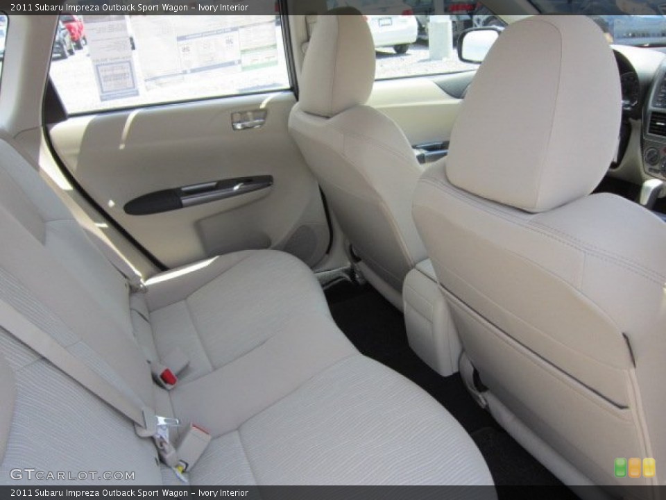 Ivory Interior Photo for the 2011 Subaru Impreza Outback Sport Wagon #51322762