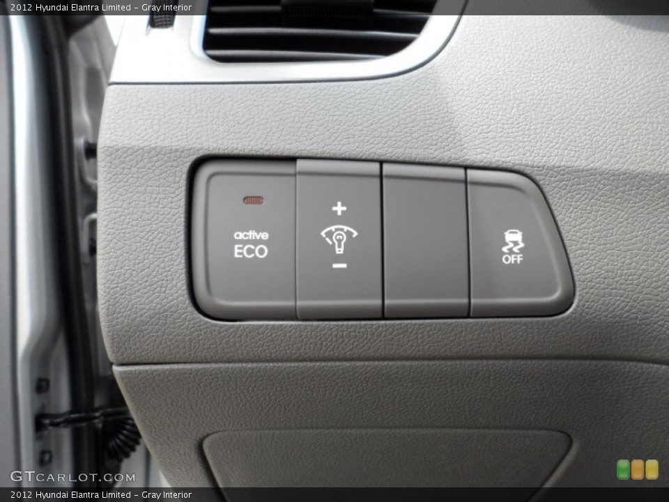 Gray Interior Controls for the 2012 Hyundai Elantra Limited #51324331