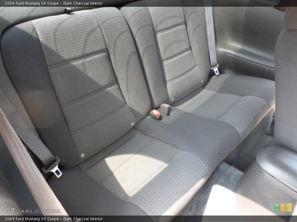 Dark Charcoal Interior Photo for the 2004 Ford Mustang V6 Coupe #51328090