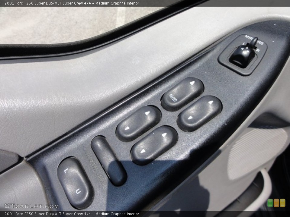 Medium Graphite Interior Controls for the 2001 Ford F250 Super Duty XLT Super Crew 4x4 #51330319