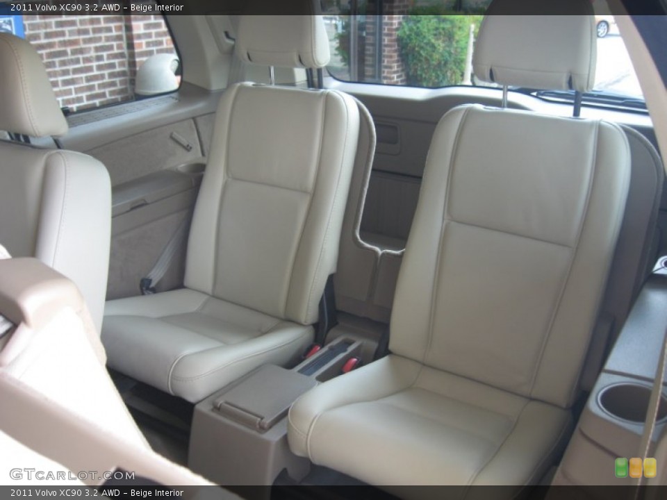 Beige Interior Photo for the 2011 Volvo XC90 3.2 AWD #51339082