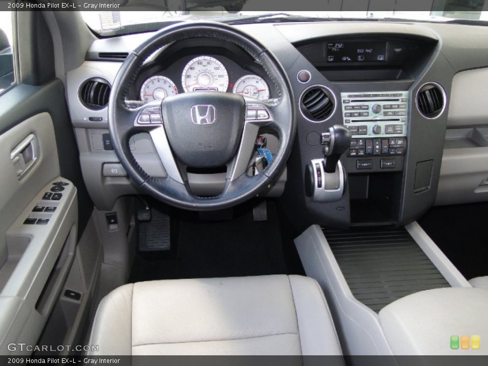 Gray Interior Dashboard for the 2009 Honda Pilot EX-L #51343309