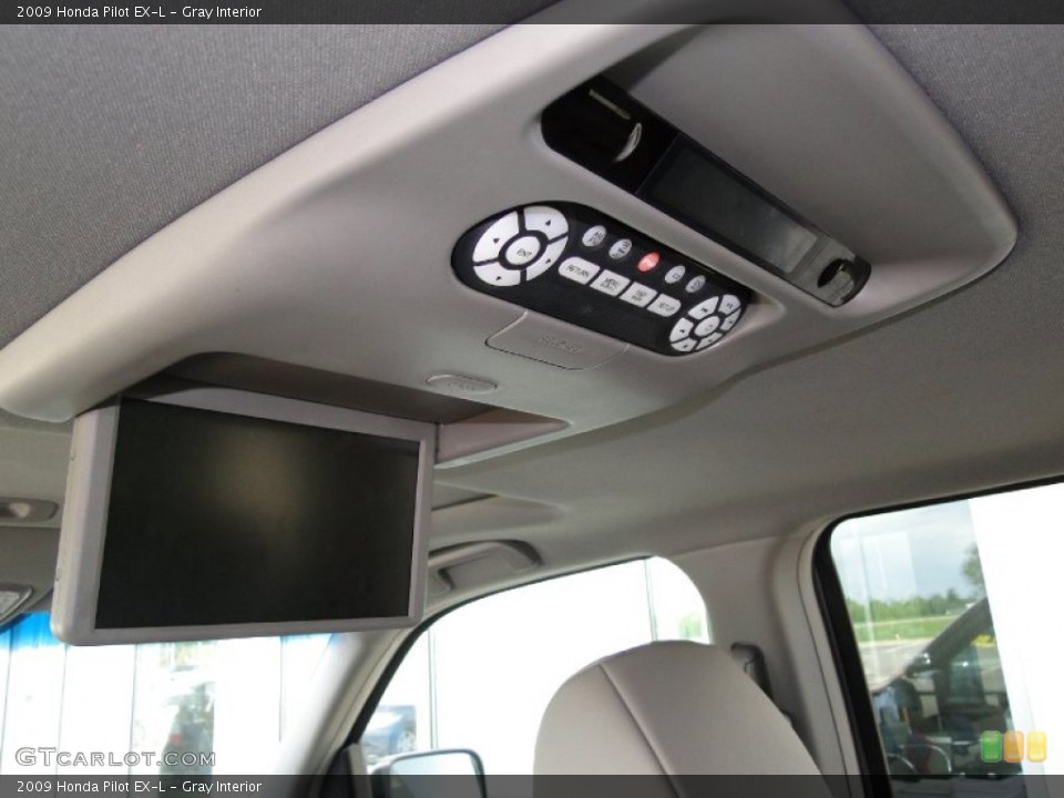 Gray Interior Controls for the 2009 Honda Pilot EX-L #51343459