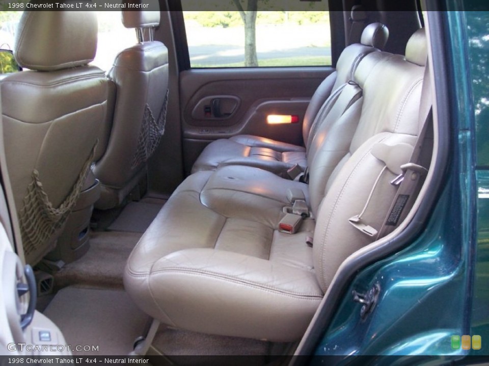 Neutral Interior Photo for the 1998 Chevrolet Tahoe LT 4x4 #51352949