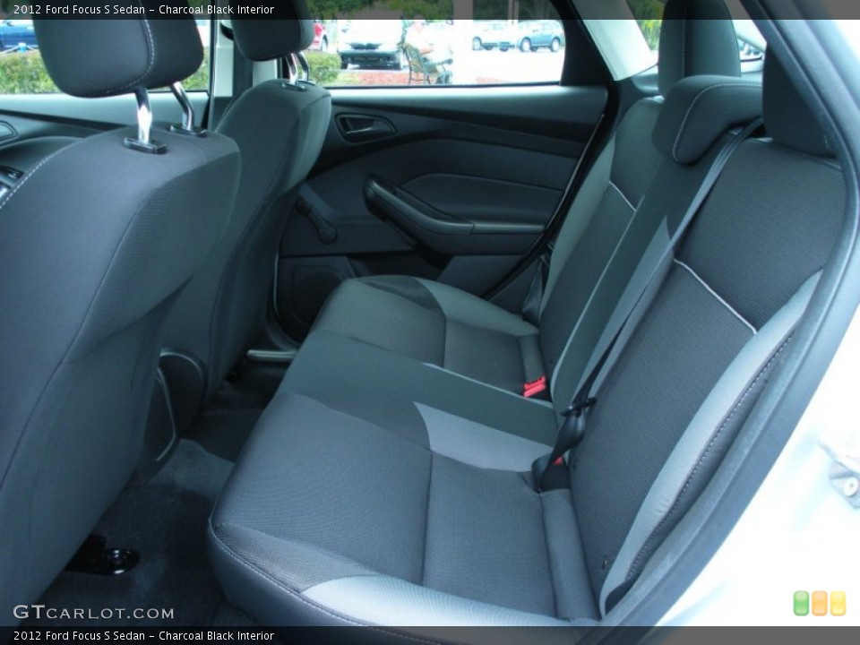 Charcoal Black Interior Photo for the 2012 Ford Focus S Sedan #51358001