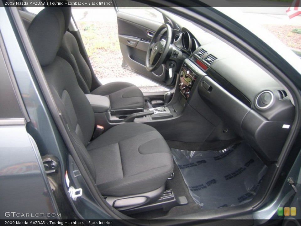 Black Interior Photo for the 2009 Mazda MAZDA3 s Touring Hatchback #51360674