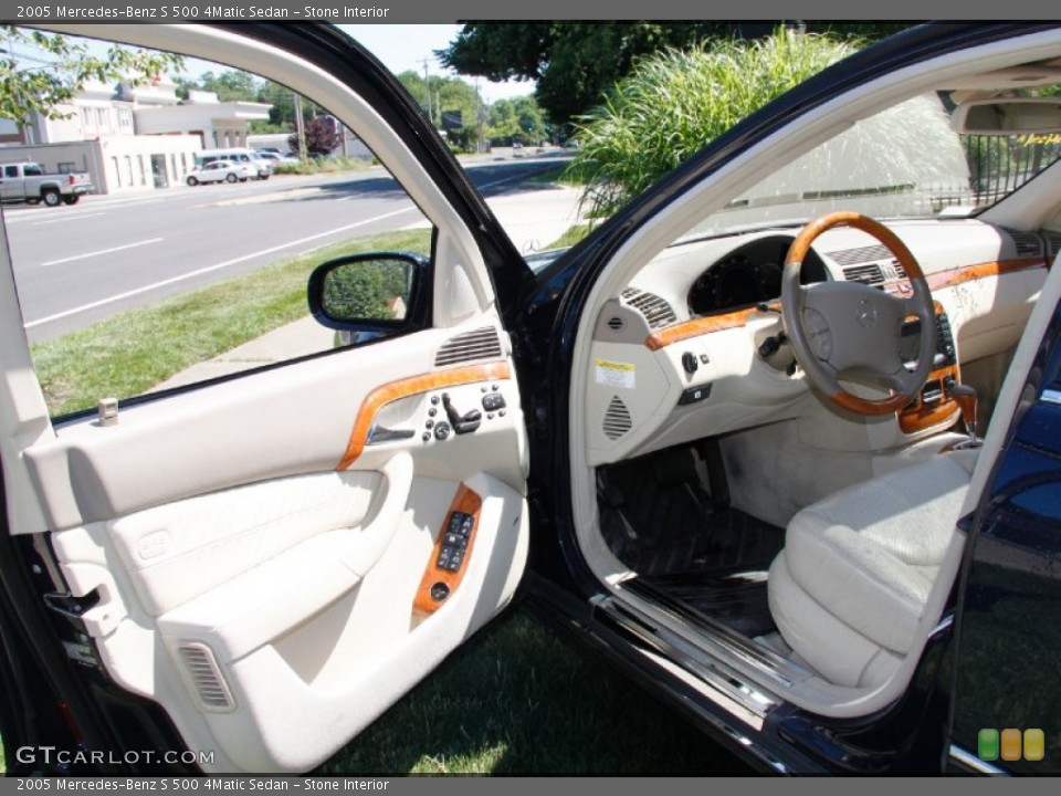 Stone Interior Photo for the 2005 Mercedes-Benz S 500 4Matic Sedan #51378970
