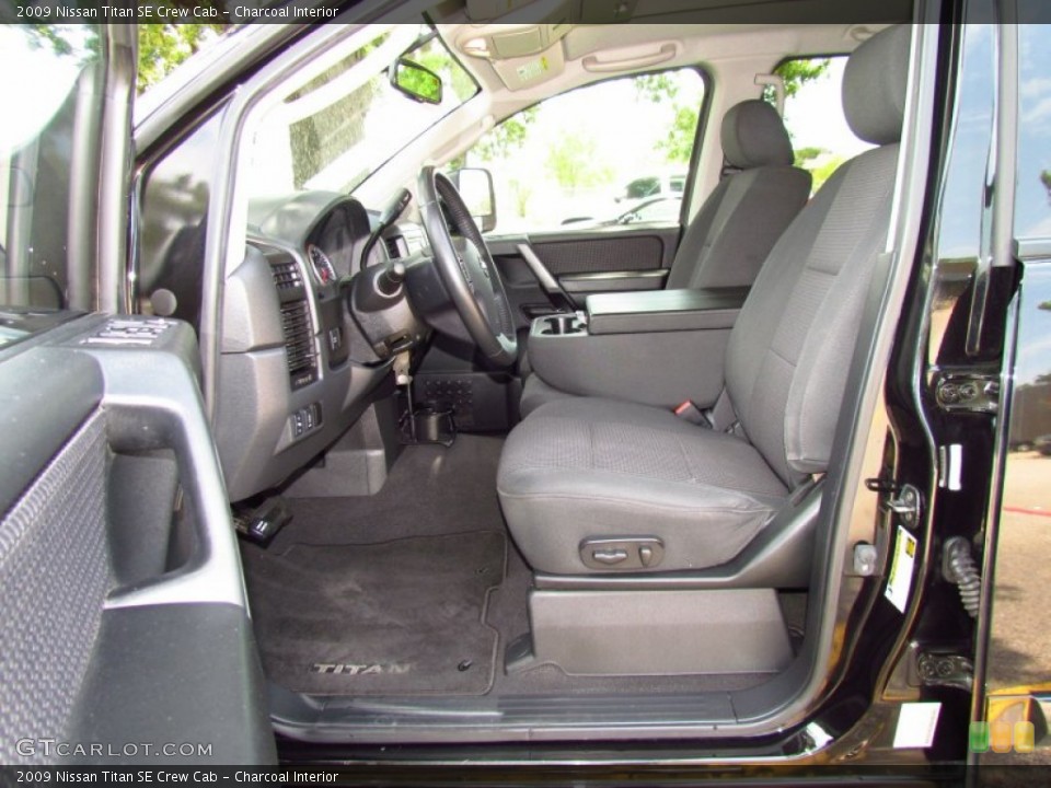 Charcoal Interior Photo for the 2009 Nissan Titan SE Crew Cab #51392054