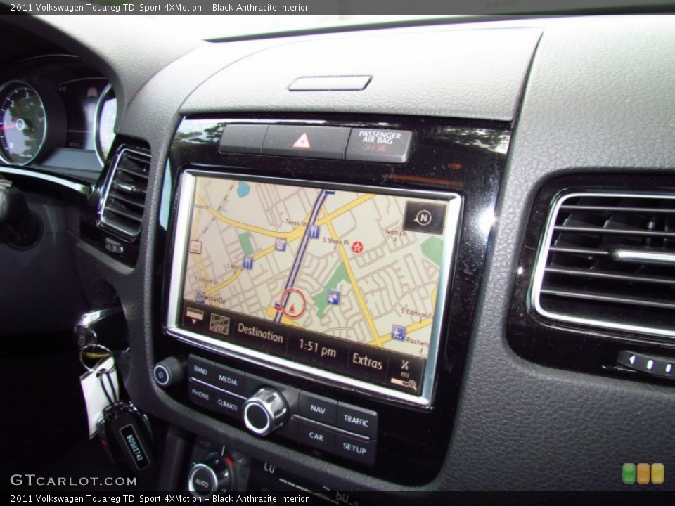 Black Anthracite Interior Navigation for the 2011 Volkswagen Touareg TDI Sport 4XMotion #51392882