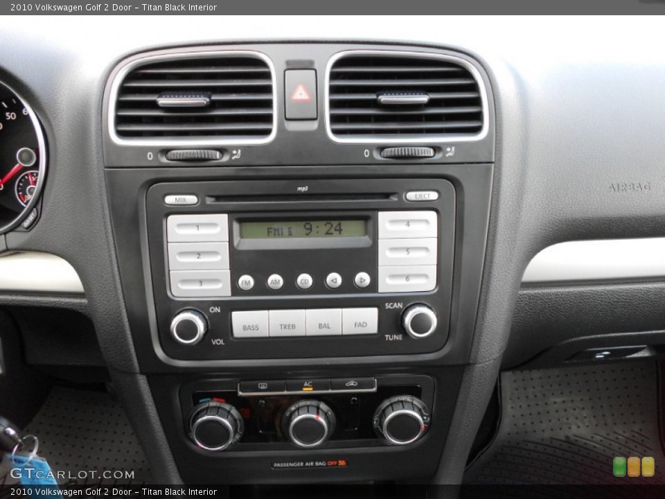 Titan Black Interior Controls for the 2010 Volkswagen Golf 2 Door #51406449