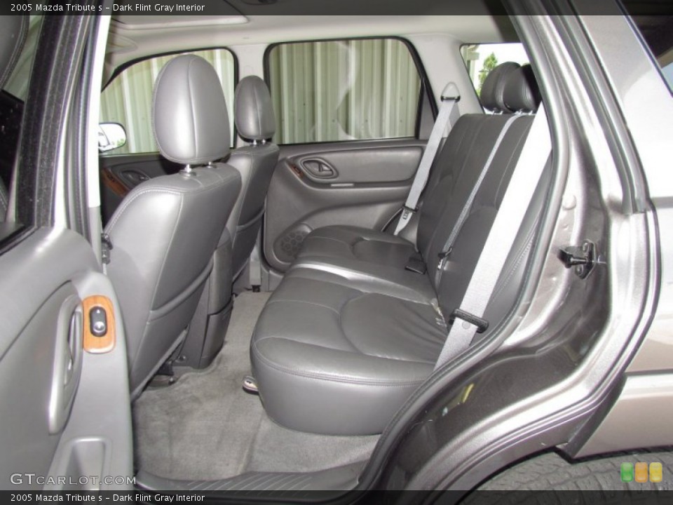 Dark Flint Gray Interior Photo for the 2005 Mazda Tribute s #51410302